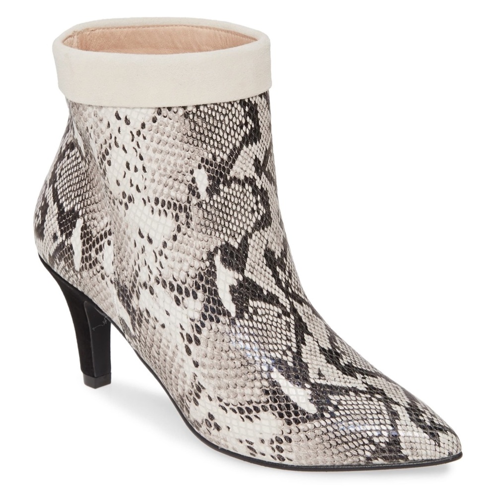 42 GOLD Ojai Snakeskin Leather Cuffed Ankle Boot Size 5.5